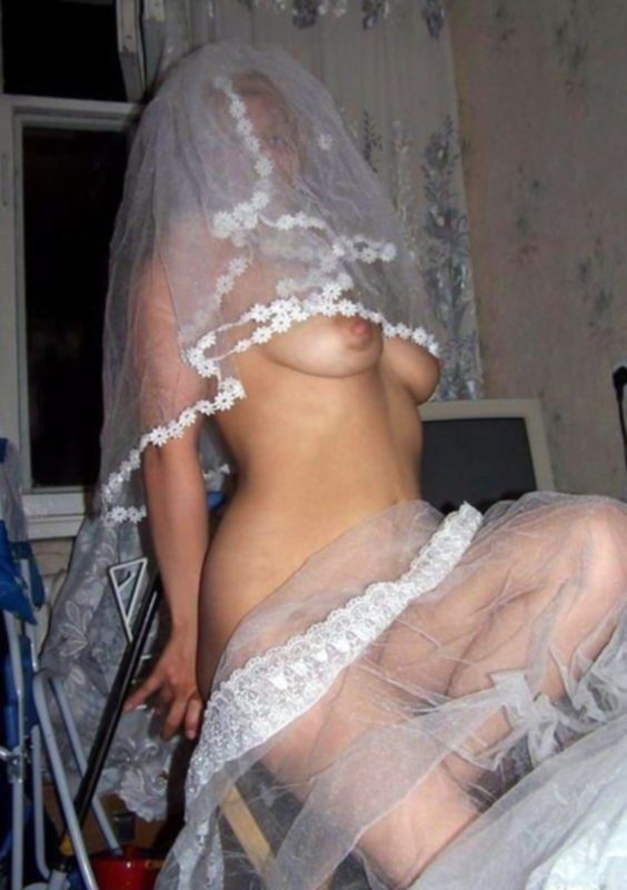 Невесту обоссали на свадьбе
